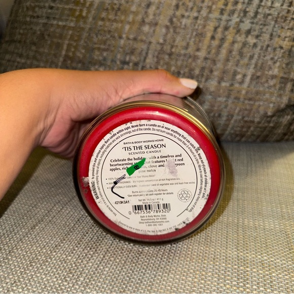 BATH AND BODY WORKS Tis The Season 3 WICK CANDLE New - Picture 4 of 4